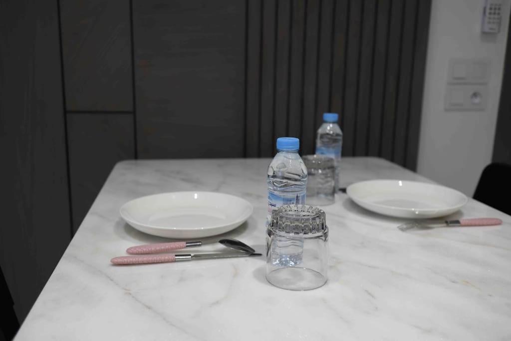Cozy & Brand New Flat In Apartment *